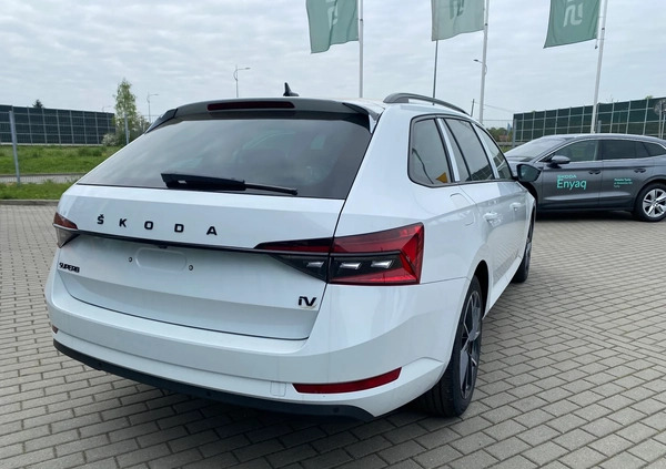 Skoda Superb cena 218700 przebieg: 10, rok produkcji 2024 z Strzelin małe 211